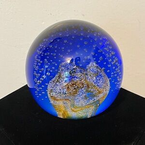 Caithness Scotland Nimbus Halo Glass Paperweight‎